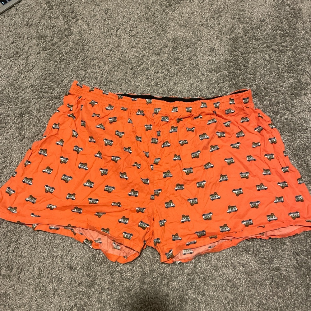 Men’s George 2XL boxers, in good condition